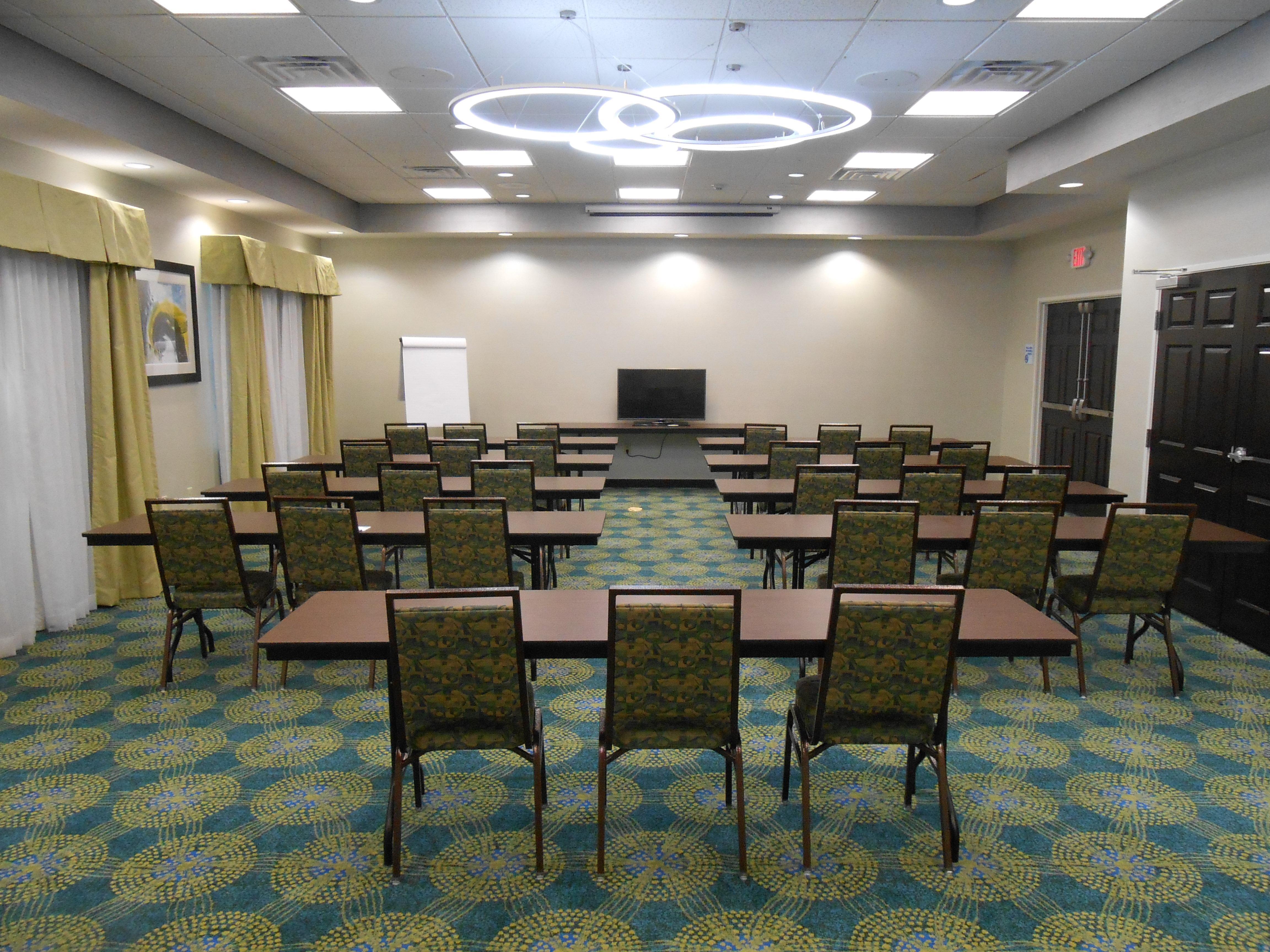 Holiday Inn Express & Suites Houston Northwest-Brookhollow By Ihg Exterior foto