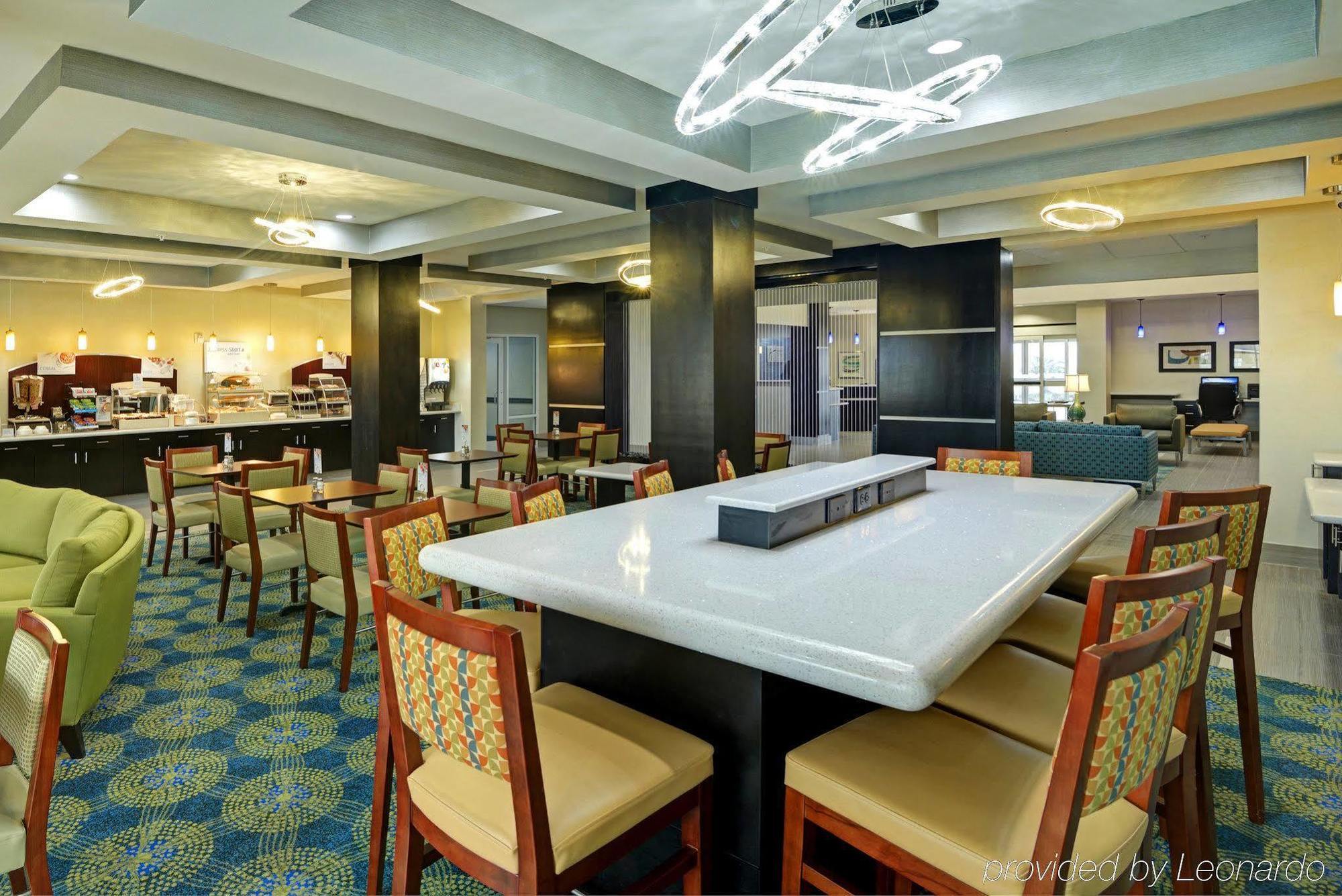 Holiday Inn Express & Suites Houston Northwest-Brookhollow By Ihg Exterior foto